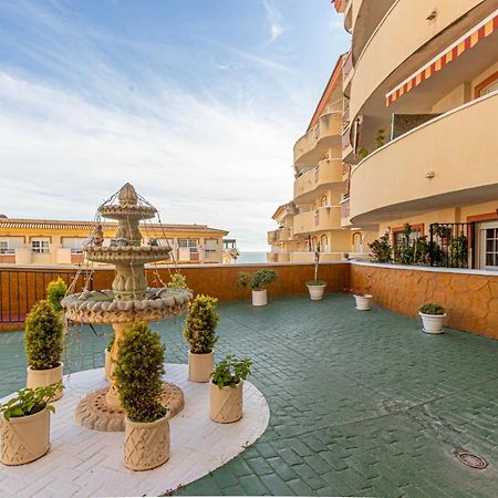797 Holiday Rentals- Piso Con Amplia Terraza A Solo 1 Min De La Playa Benalmádena Dış mekan fotoğraf
