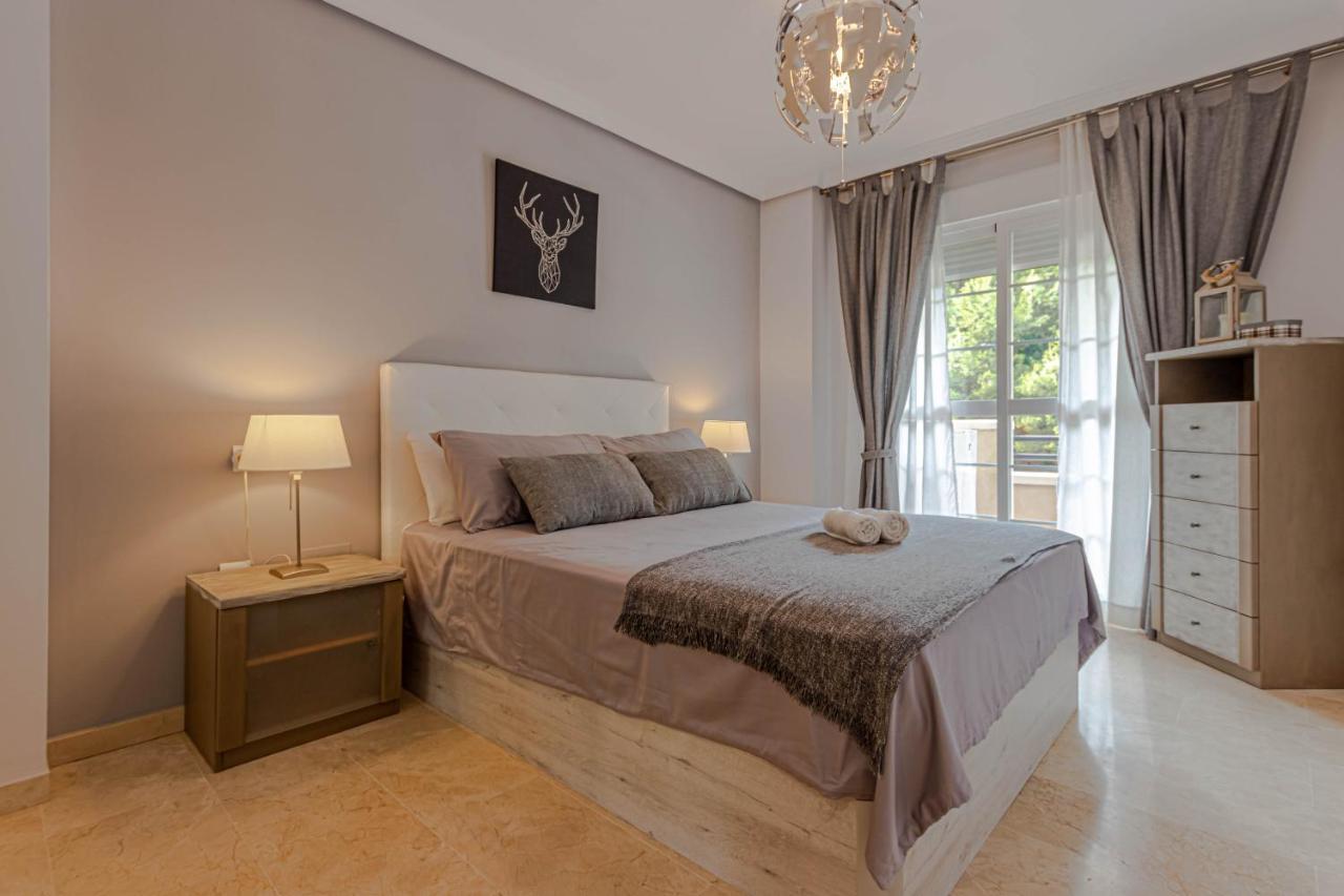 797 Holiday Rentals- Piso Con Amplia Terraza A Solo 1 Min De La Playa Benalmádena Dış mekan fotoğraf