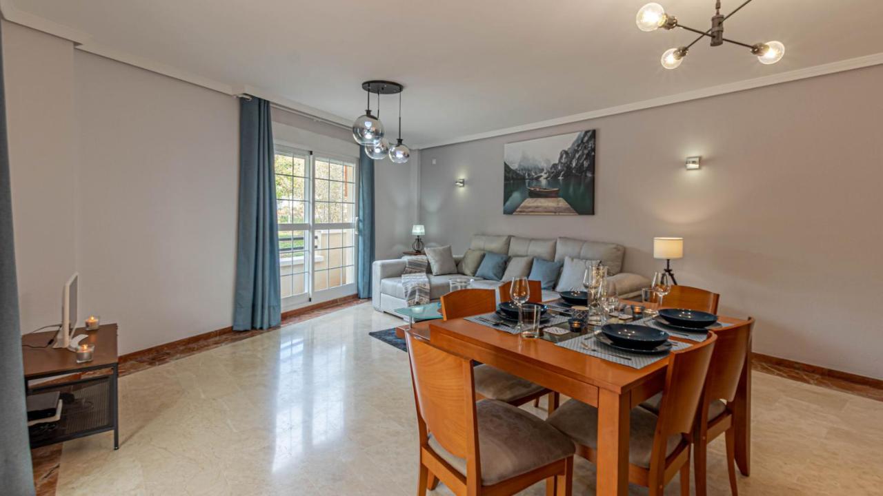 797 Holiday Rentals- Piso Con Amplia Terraza A Solo 1 Min De La Playa Benalmádena Dış mekan fotoğraf