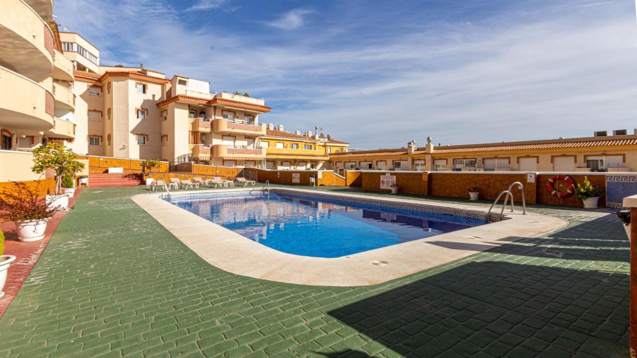 797 Holiday Rentals- Piso Con Amplia Terraza A Solo 1 Min De La Playa Benalmádena Dış mekan fotoğraf