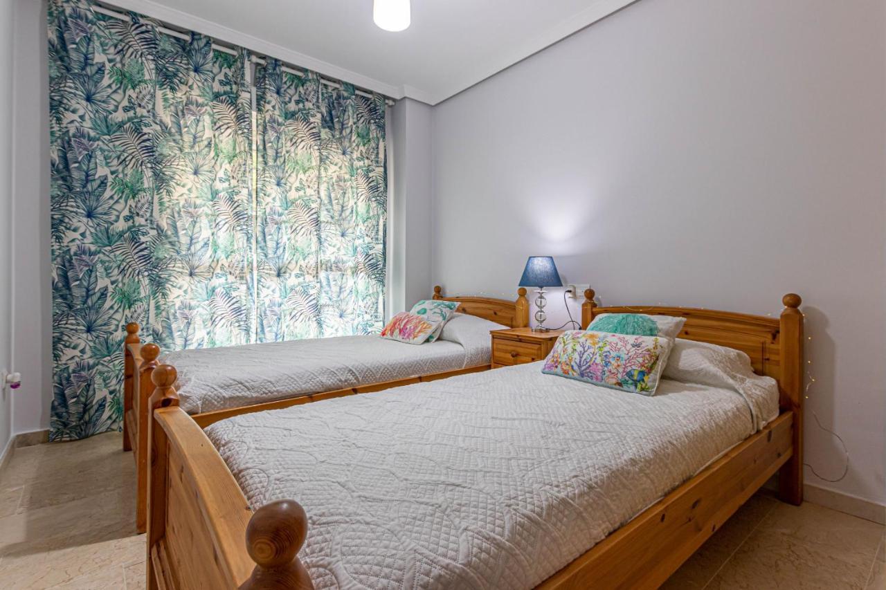 797 Holiday Rentals- Piso Con Amplia Terraza A Solo 1 Min De La Playa Benalmádena Dış mekan fotoğraf